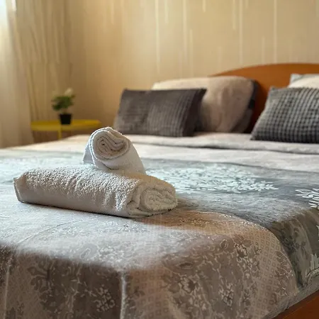 Gæstehus La Kameya 2*