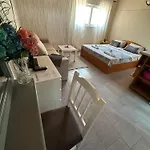La Kameya Gasthuis Kiten (Burgas)