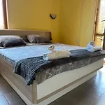 La Kameya Gasthuis Kiten (Burgas)